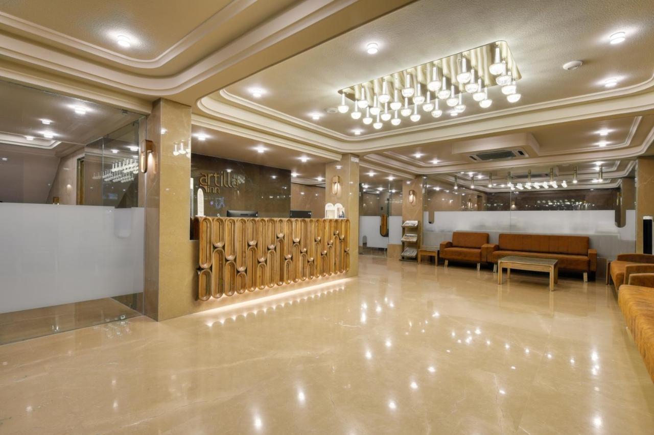 Artilla Inn Ахмедабад Экстерьер фото